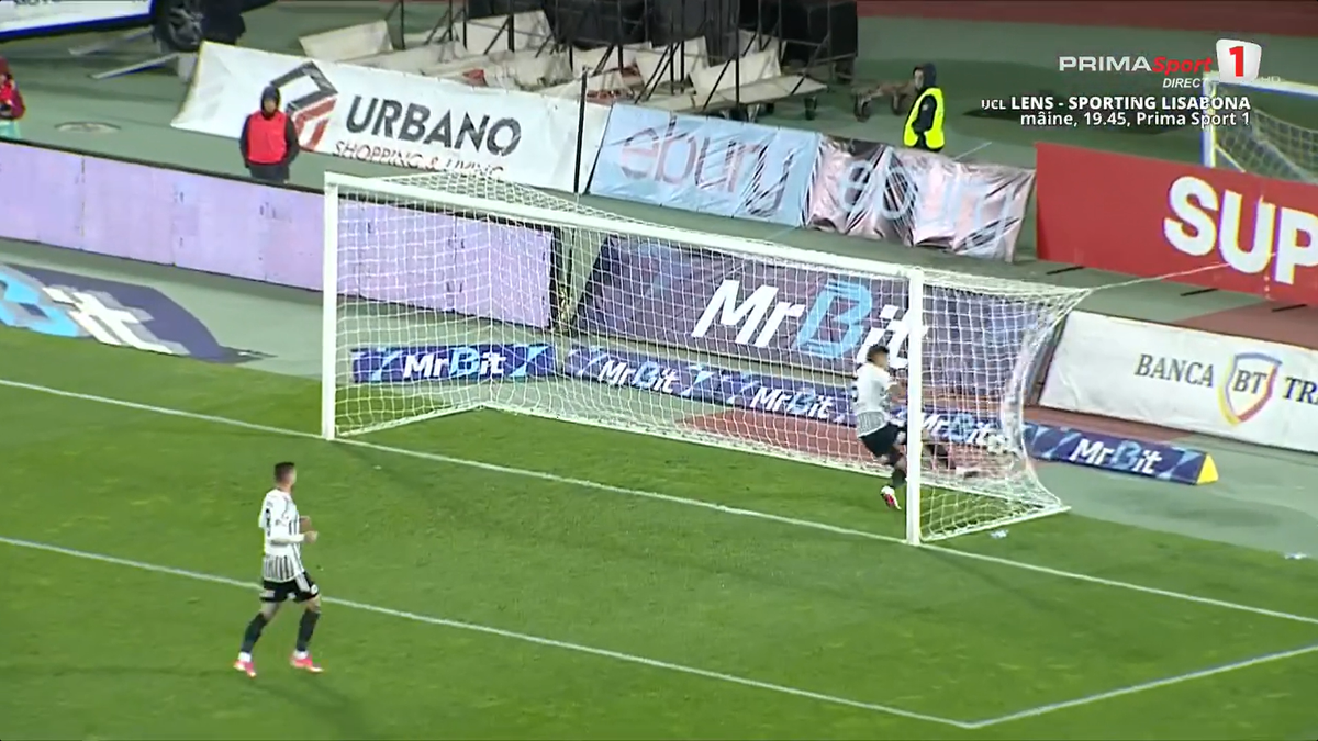 U Cluj - Rapid a fost întrerupt 4 minute » Scene rar văzute în Superliga