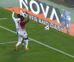 U Cluj a solicitat un penalty în meciul cu Rapid după un posibil henț al lui Sheriff Sinyan / FOTO: captură @Prima Sport