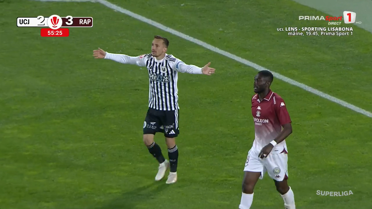 Fază controversată în U Cluj - Rapid! Au cerut penalty după un henț: decizia VAR
