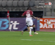 U Cluj a solicitat un penalty în meciul cu Rapid după un posibil henț al lui Sheriff Sinyan / FOTO: captură @Prima Sport