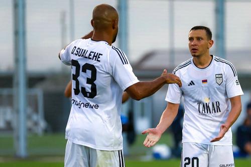 Valentin Costache (dreapta) // Foto: Instagram FC Noah