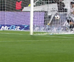U Cluj - Rapid, întrerupt 4 minute după ce s-a rupt plasa / FOTO: captură @Prima Sport