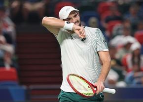 Valentin Vacherot, campionul-surpriză din 2025 al turneului de la Shanghai, eliminat în turul al treilea