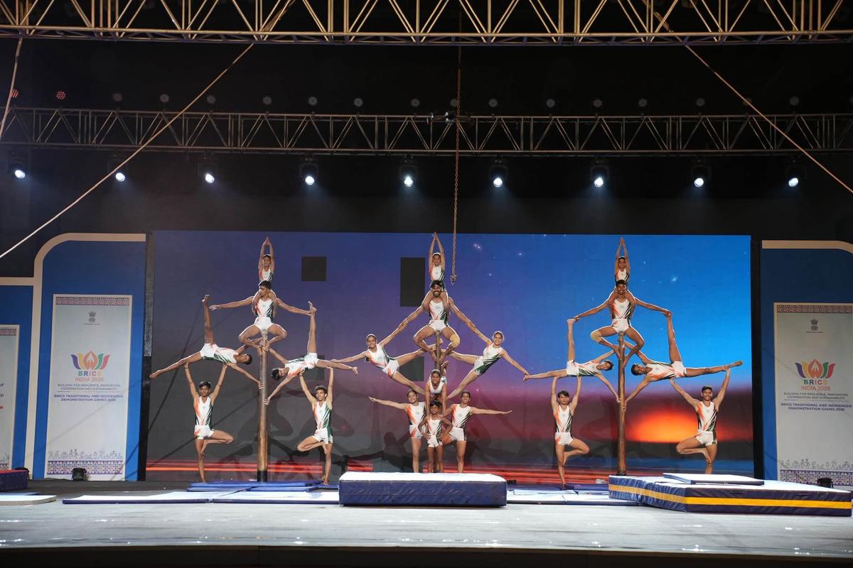 Sporturile despre care Europa aproape că n-a auzit » Spectacol la competiția din India, pe care Putin o voia rivala Jocurilor Olimpice