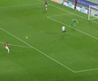 Ungureanu, greșeală flagrantă în Universitatea Cluj - Rapid // foto: Prima Sport