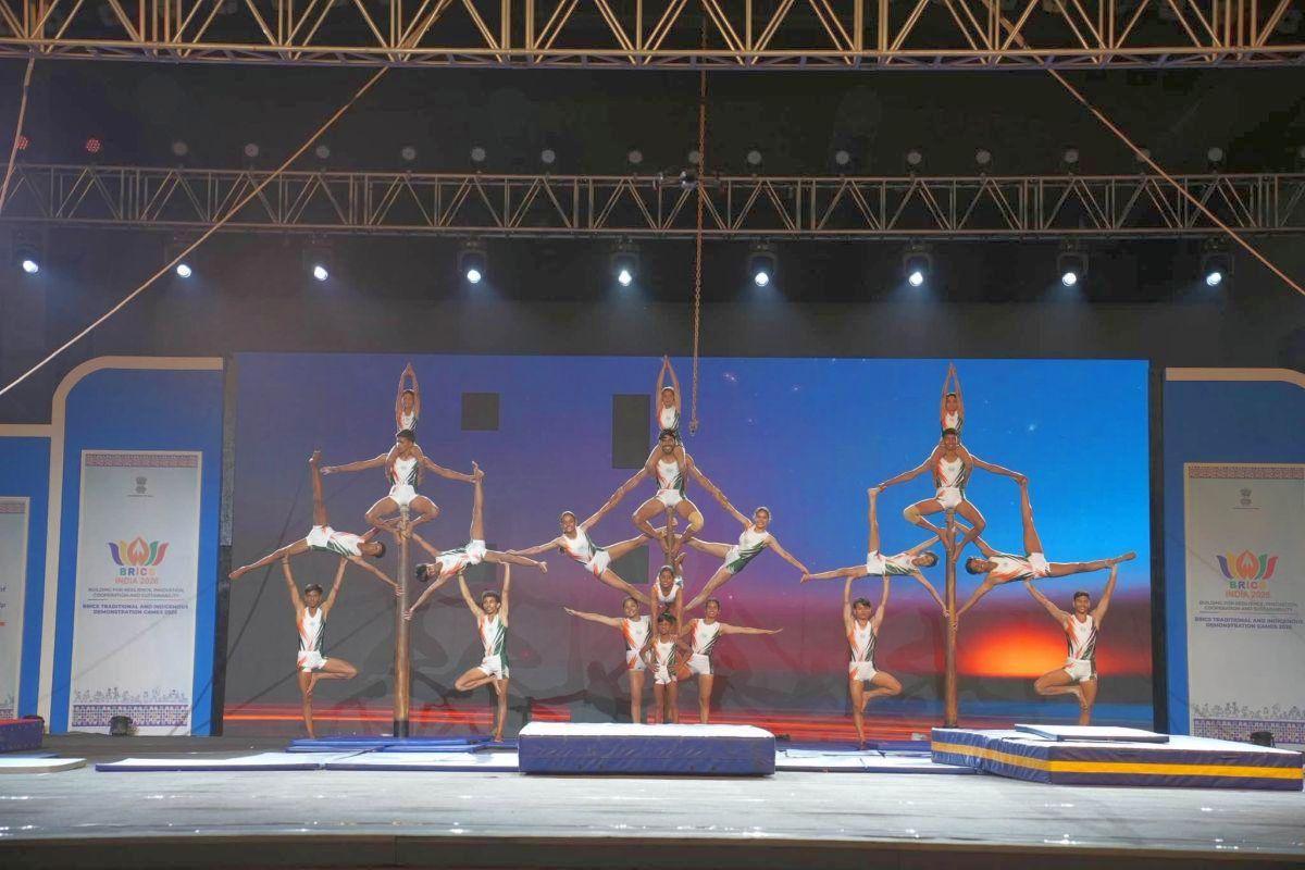 Sporturile despre care Europa aproape că n-a auzit » Spectacol la competiția din India, pe care Putin o voia rivala Jocurilor Olimpice