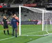 U Cluj - Rapid, întrerupt 4 minute după ce s-a rupt plasa / FOTO: captură @Prima Sport