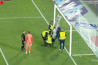 U Cluj - Rapid a fost întrerupt 4 minute » Scene rar văzute în Superliga