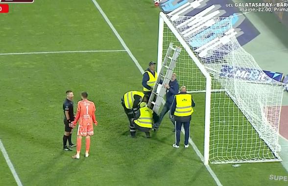 U Cluj - Rapid a fost întrerupt 4 minute » Scene rar văzute în Superliga