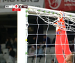 U Cluj - Rapid, întrerupt 4 minute după ce s-a rupt plasa / FOTO: captură @Prima Sport