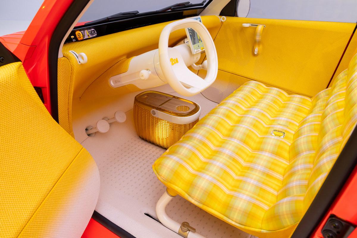 Citroën unveils electric 2CV concept targeting 15000 euros