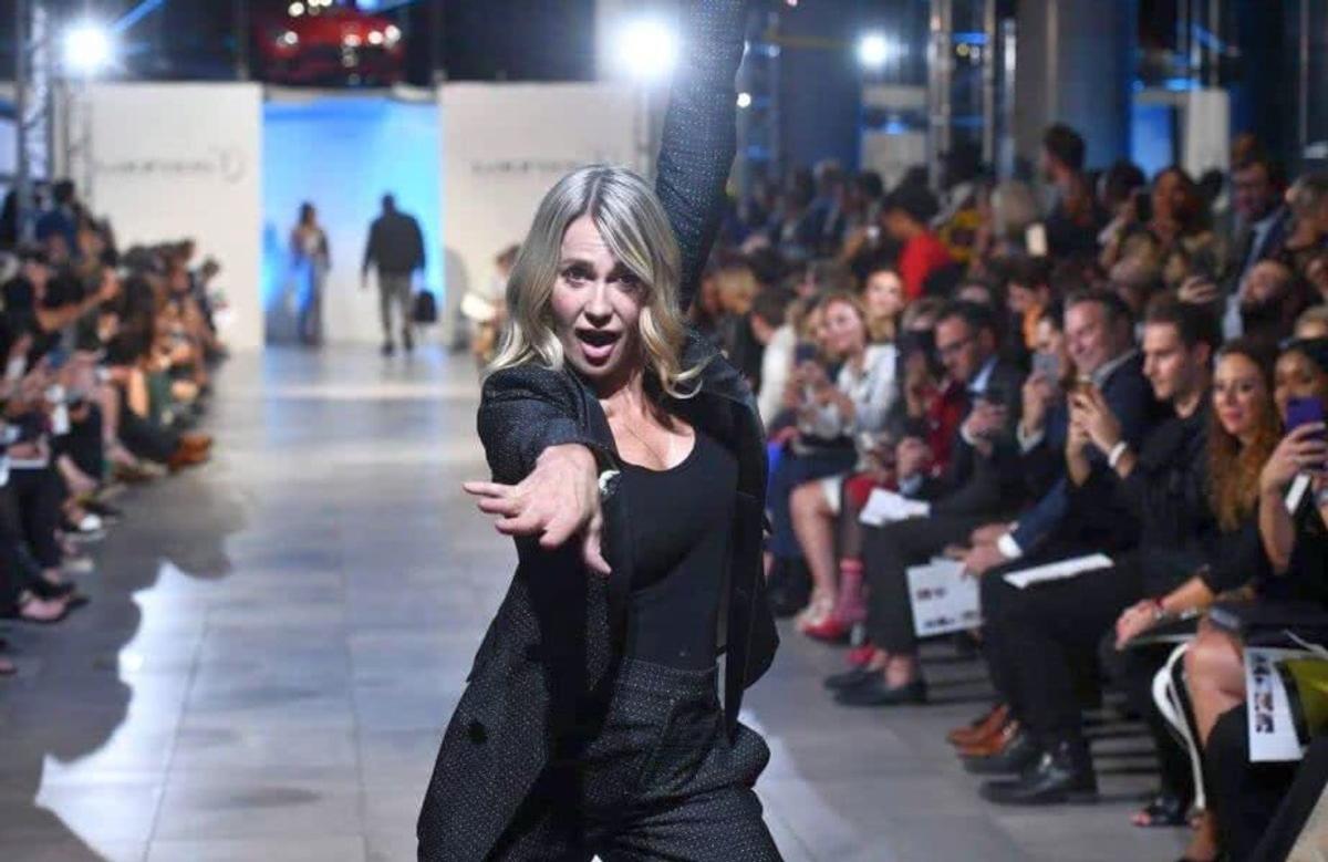 GALERIE FOTO Nadia Comăneci împlinește astăzi 58 de ani! O viață ca un film într-un material amplu despre Zeița de la Montreal
