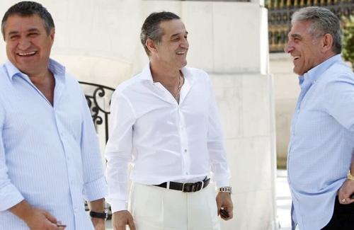 Ioan Becali (68 de ani) a vorbit despre perioada în care a fost pozitiv cu noul coronavirus.