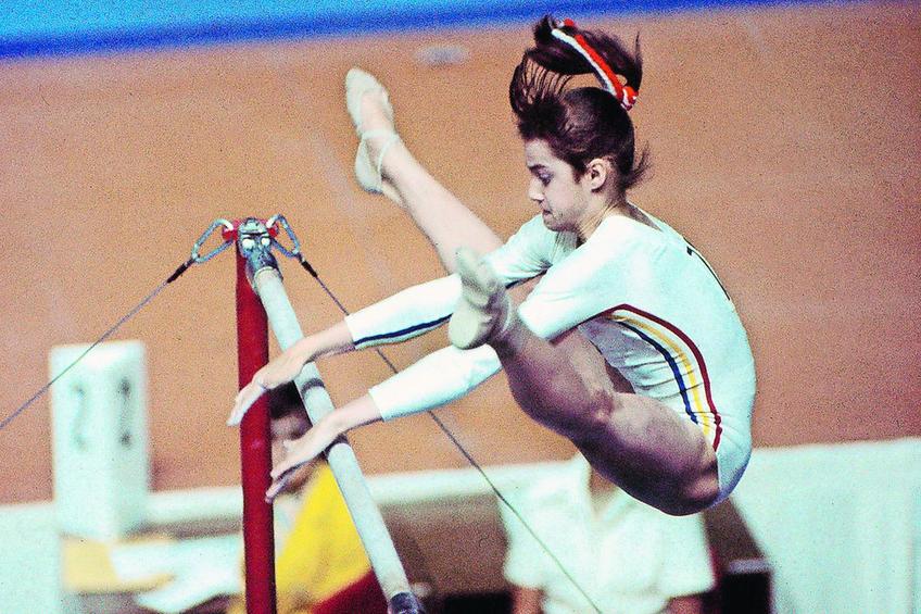Execițiul de la paralele, cel care i-a adus prima notă maximă din istoria olimpică // foto: Imago Images
