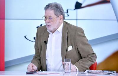 Cornel Dinu, fără milă după remiza cu Islanda: „Circ declanșat de Hocus Pocus Stoichițoius, Burlanul, vulcanizatorul și Merel!” + „Alibec aduce a bucătar”