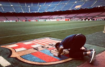 Barcelona a anunțat un nou transfer! Dani Alves, noul jucător al catalanilor, mesaj emoționant: „Sunt aproape 5 ani de când lupt ca un nebun pentru acest moment!”