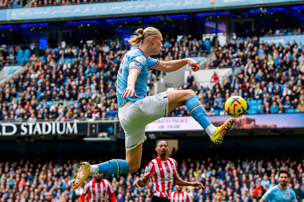 Șocul sezonului în Premier League! Manchester City, răpusă dramatic pe teren propriu