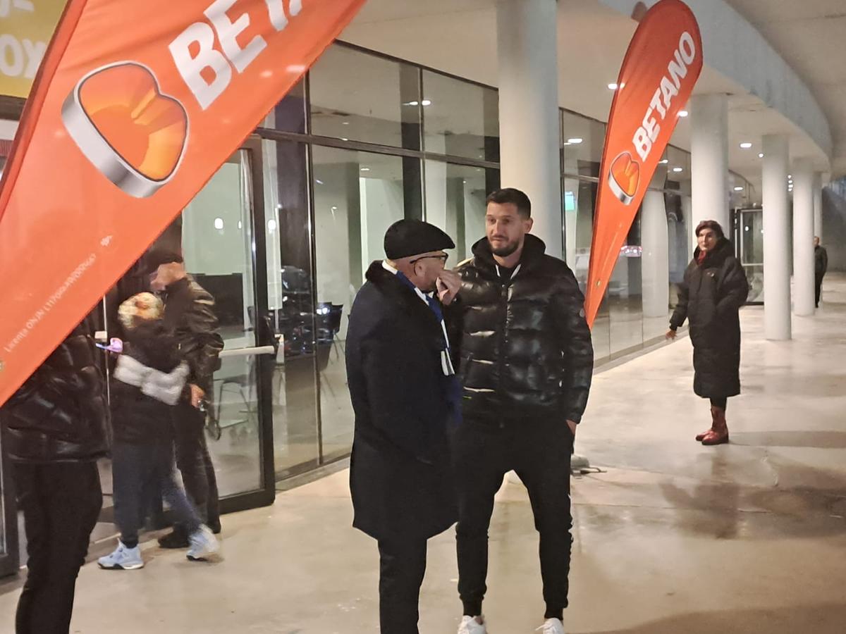 Peluza Nord, protest înainte de FCSB - FCU Craiova » Demersul ordonat de Gheorghe Mustață: „Trebuie să înțeleagă!”
