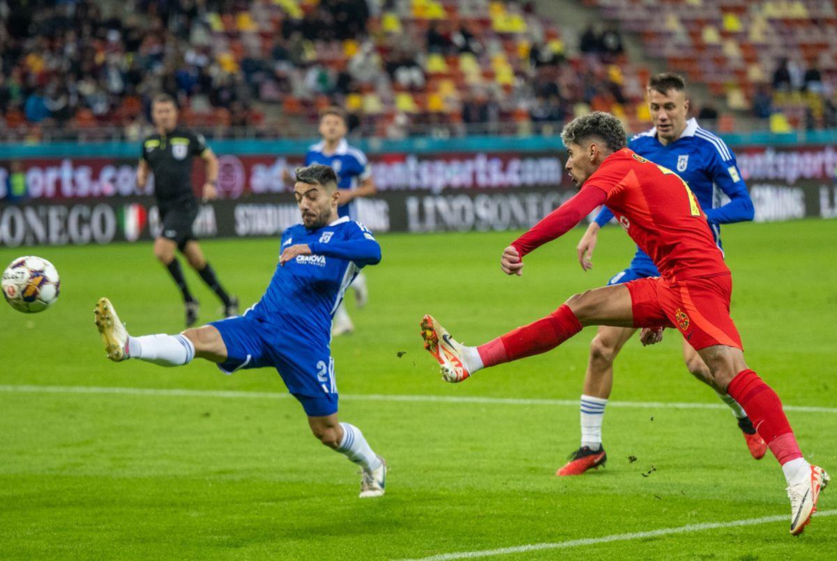 FCSB câștigă etapa! „Roș-albaștrii” înving Craiova și se distanțează din nou în fruntea Superligii » Clasamentul ACUM
