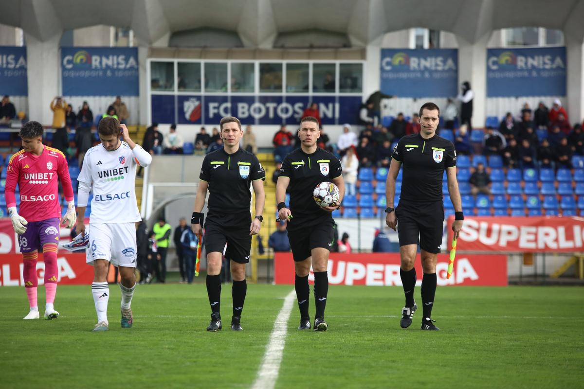 FC Botoșani - FC Voluntari 3-3 » Cu de toate! Meci fabulos la Botoșani: goluri multe, eliminări, penalty-uri ratate și repetate
