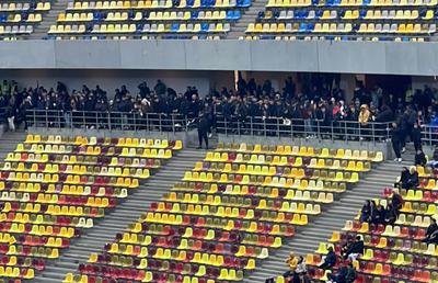 Peluza Nord, protest înainte de FCSB - FCU Craiova » Demersul ordonat de Gheorghe Mustață: „Trebuie să înțeleagă!”