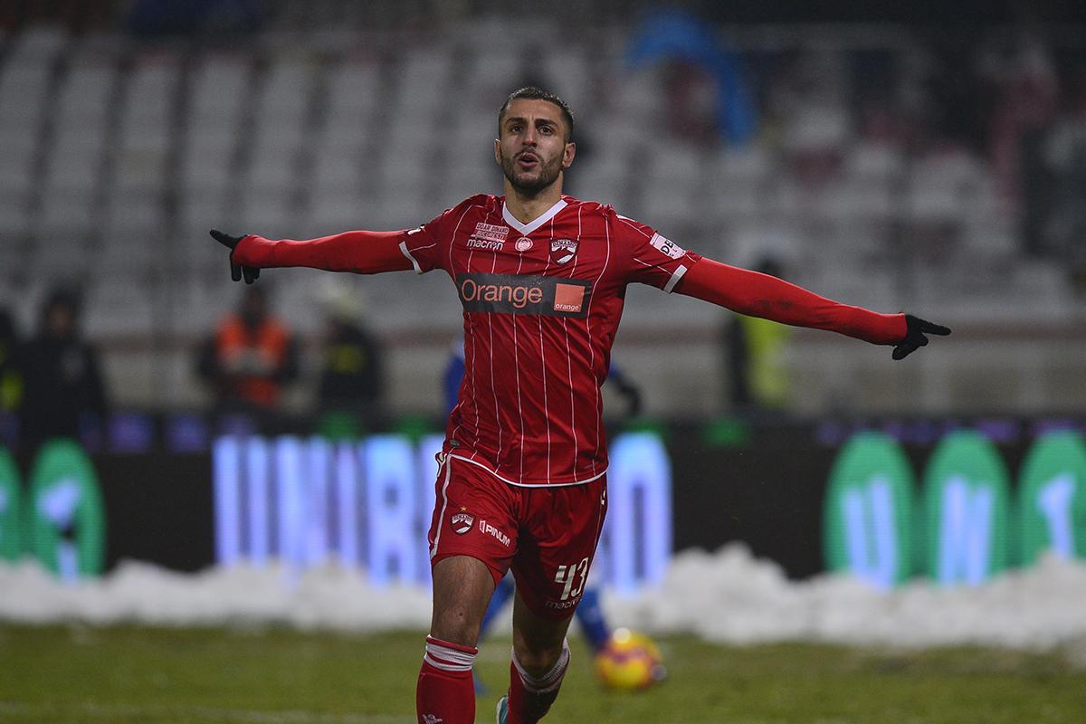 Dinamo, 7 ÎNFRÂNGERI CONSECUTIVE în fața Craiovei! Imagini incredibile de la ultimul succes al „câinilor”