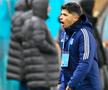 FCSB a învins-o pe FCU Craiova, scor 2-1, și își consolidează poziția de lider în Superligă. Giovanni Costantino, antrenorul grupării oltene, a cerut timp pentru a scoate echipa din subsolul clasamentului.