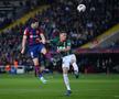 „Fractură” blaugrana? Lewandowski l-a lăsat cu mâna întinsă pe puștiul de 16 ani