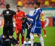 FCSB a învins-o pe FCU Craiova, scor 2-1, și își consolidează poziția de lider în Superliga. La finalul meciului, Valentin Crețu (34 de ani) și-a prezentat scuze colegilor pentru cartonașul roșu încasat în minutul 57.
