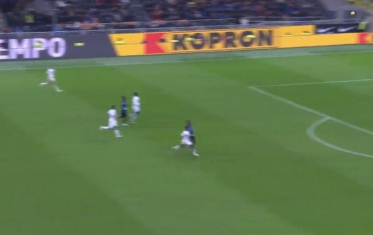 Dimarco, gol ca Hagi