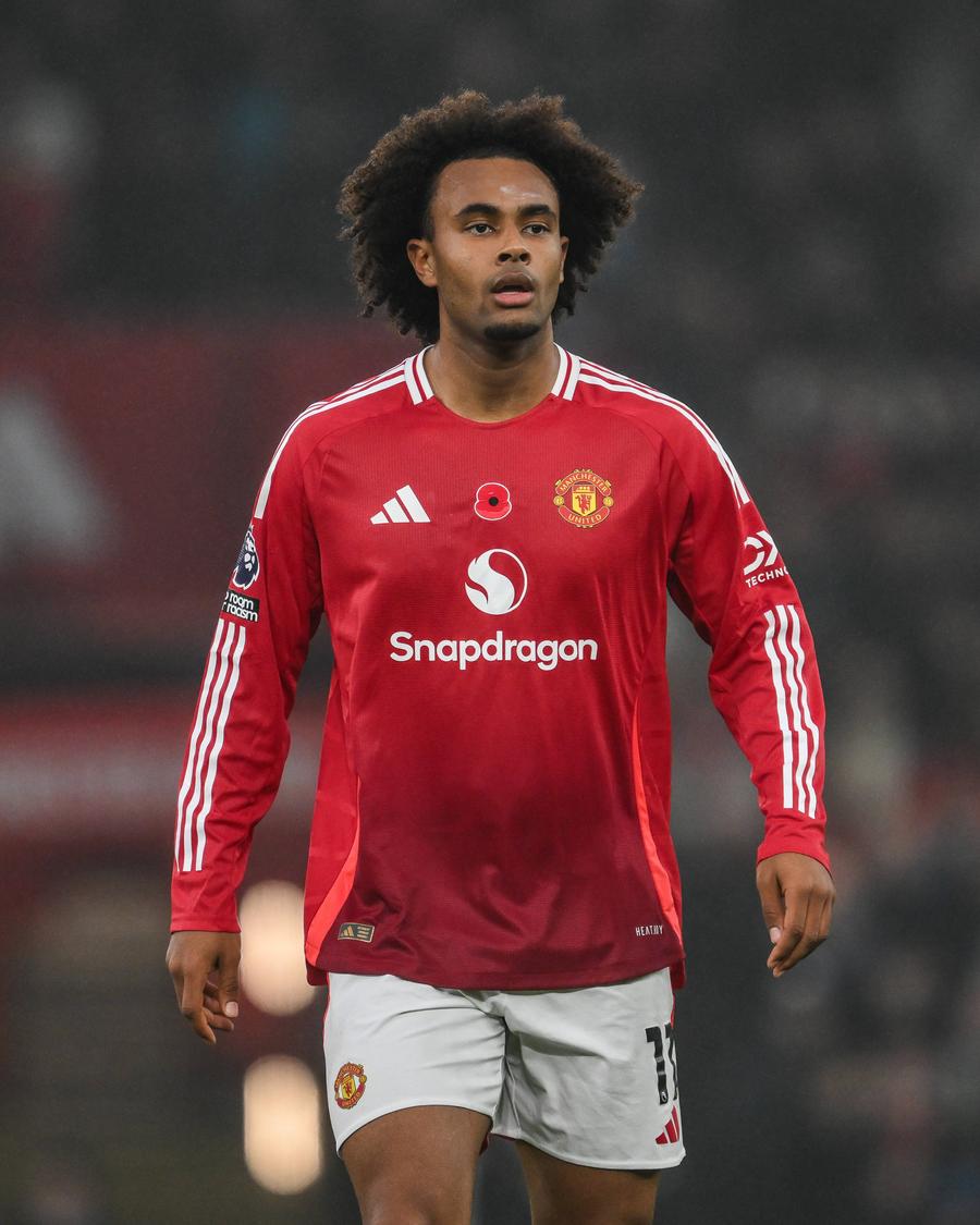 Joshua Zirkzee // foto: Imago Images Prima victimă a lui Amorim la Manchester United » Englezii anunță: fotbalistul de 42 de milioane de euro este pe făraș