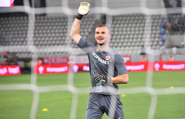 Adnan Golubovic a rupt tăcerea pentru GSP după accidentarea care îi încheie 2024! Le-a dat replica și fanilor: „Dacă tac, asta nu înseamnă că nu reacționez!”