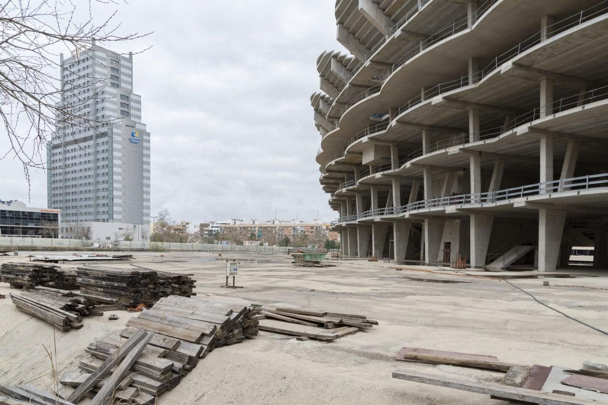Vor relua lucrările la al patrulea cel mai mare stadion al țării, lăsat de 15 ani în PARAGINĂ! Costă 241 mil. € și arată spectaculos