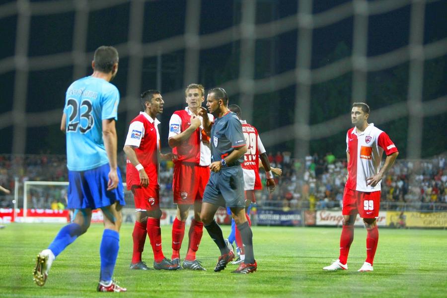 Ionel Dănciulescu la meciul decisiv cu Urziceni / foto: arhivă GSP.ro Ionel Dănciulescu și 3 momente dure din carieră: „O săptămână n-am ieșit din cameră”
