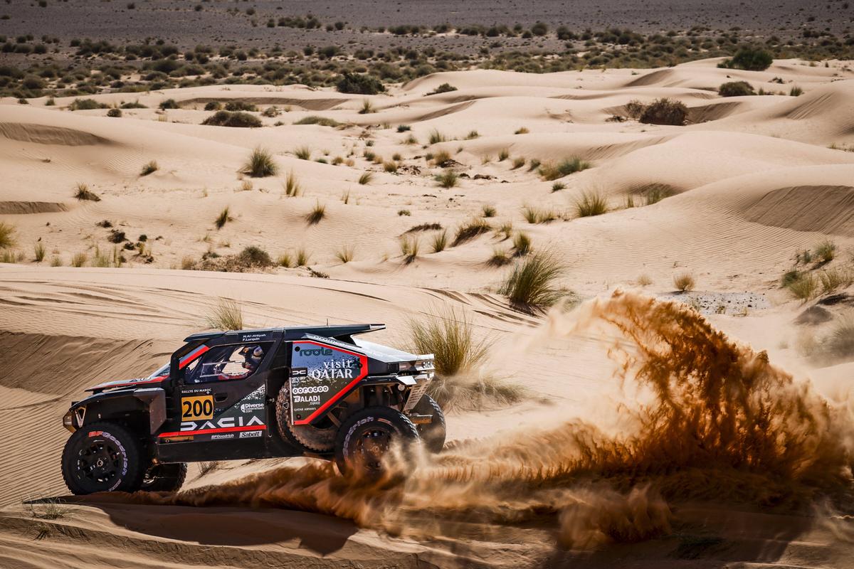 Nasser Al-Attiyah și Dacia Sandrider, imagini din 2025 // foto: Imago