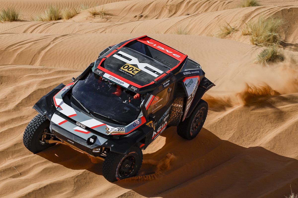 Nasser Al-Attiyah și Dacia Sandrider, imagini din 2025 // foto: Imago