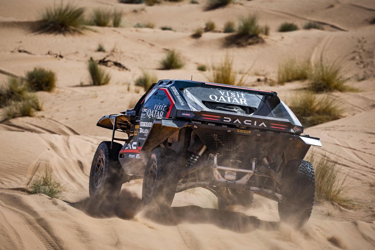 La doar a doua participare, Dacia a câștigat Raliul Dakar!