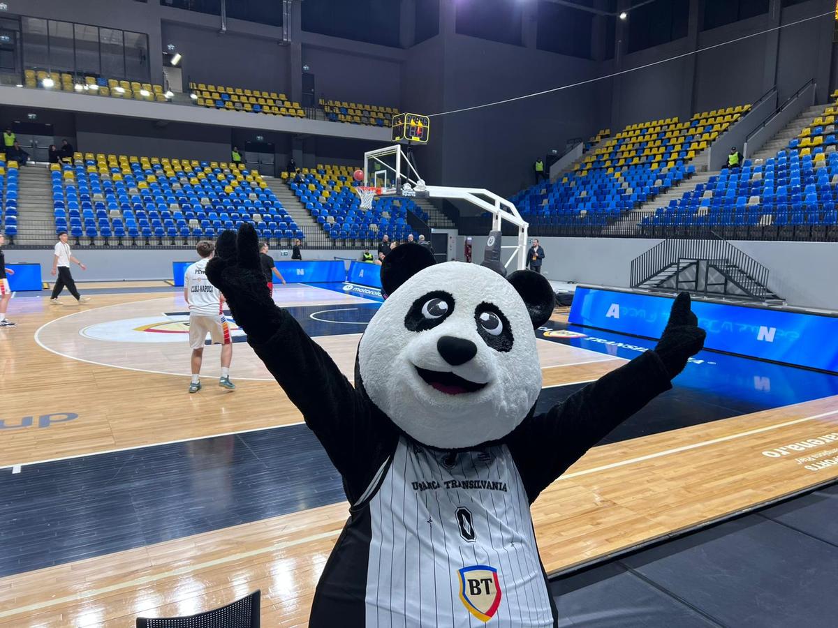 Turda Arena, transformată în mai puțin de 24 de ore pentru meciul lui U-BT Cluj-Napoca din EuroCup