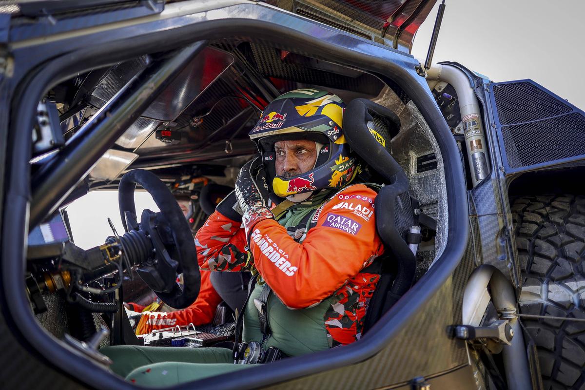 Nasser Al-Attiyah și Dacia Sandrider, imagini din 2025 // foto: Imago