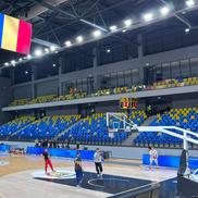 Sala din Turda, modificată pentru meciul lui U-BT Cluj-Napoca / FOTO: David Istrate (GSP.ro)