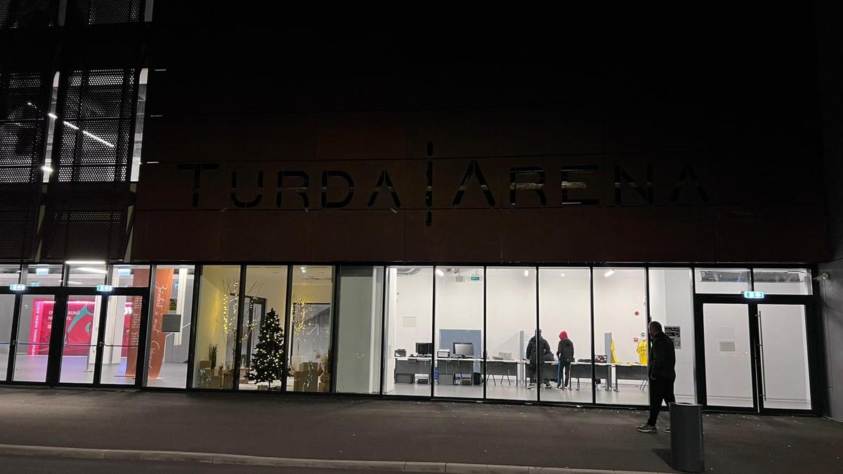 Turda Arena, transformată în mai puțin de 24 de ore pentru meciul lui U-BT Cluj-Napoca din EuroCup