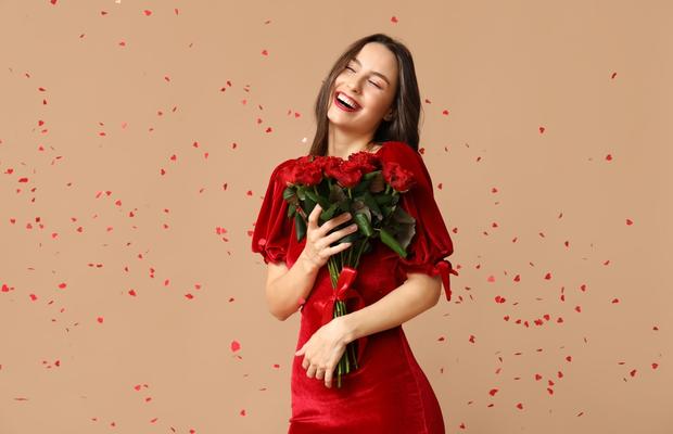 Vrei să îți surprinzi persoana iubită? Iată 10 gesturi speciale