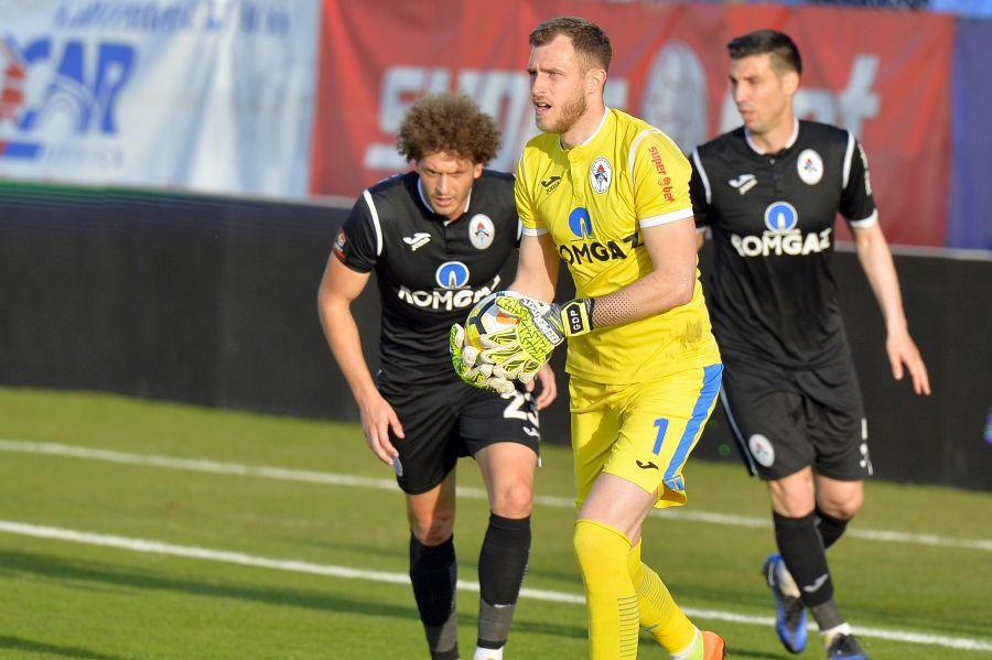 CS UNIVERSITATEA CRAIOVA // EXCLUSIV Alexandru Greab, primul nume apărut pe lista cu achizițiile iernii a lui Victor Pițurcă
