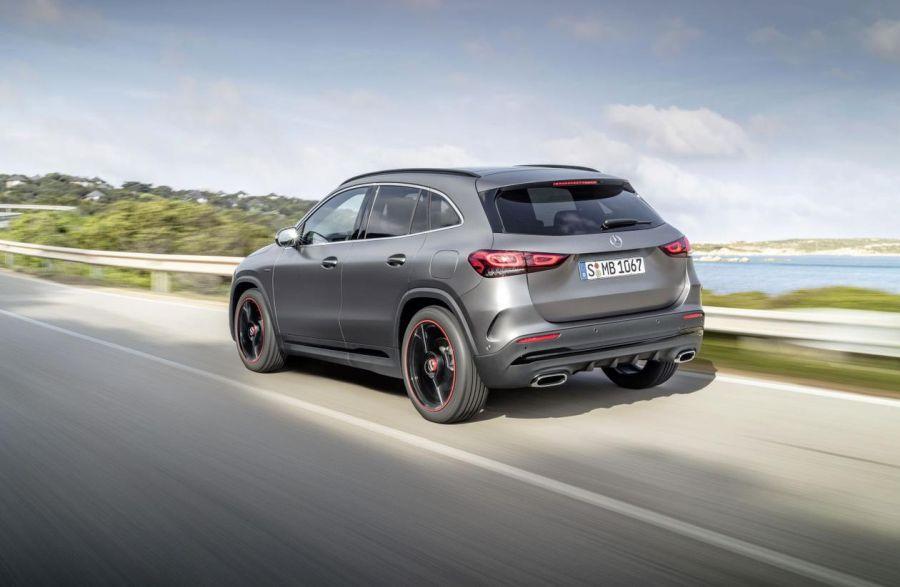 FOTO Noul Mercedes-Benz GLA: cum arată modelul entry-level din gama SUV de la Daimler