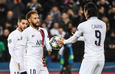 PSG - GALATASARAY 5-0 // VIDEO Nu mai sunt dușmani! Neymar i-a făcut cadou penalty-ul lui Cavani