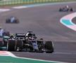 Final INCENDIAR în Formula 1! Verstappen, campion mondial după ce l-a depășit pe Hamilton în ultimul tur al sezonului