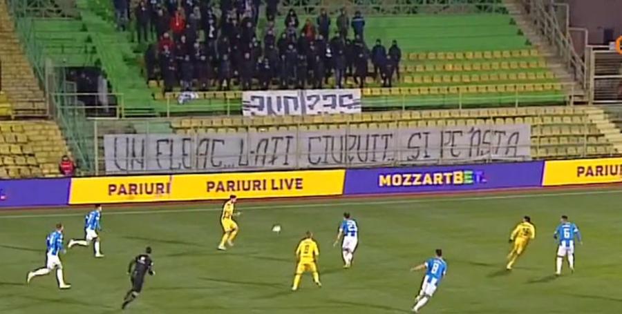 foto: captură Orange Sport Mesajul galeriei lui CSU Craiova despre Rădoi, la primul meci de la plecare: „Un fleac...”