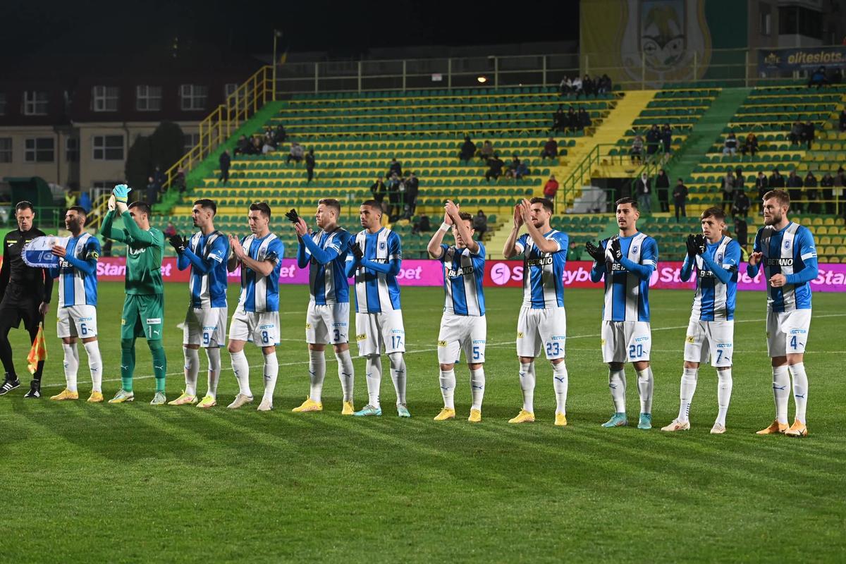 FOTO CS Mioveni - CS Universitatea Craiova 12.12.2022