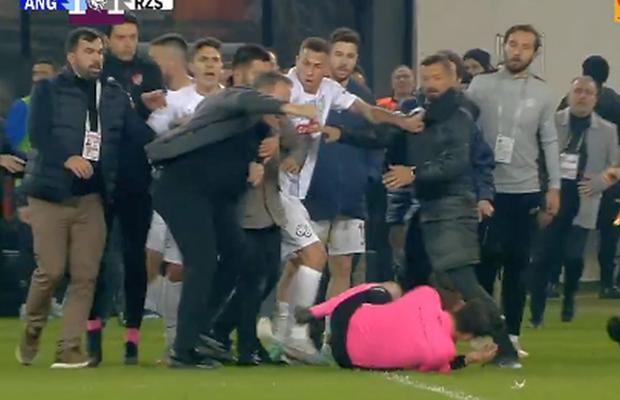 Detalii neștiute despre legătura bașkanului huligan cu președintele țării + Ce reacție a avut Recep Tayyip Erdogan la agresiunea asupra arbitrului