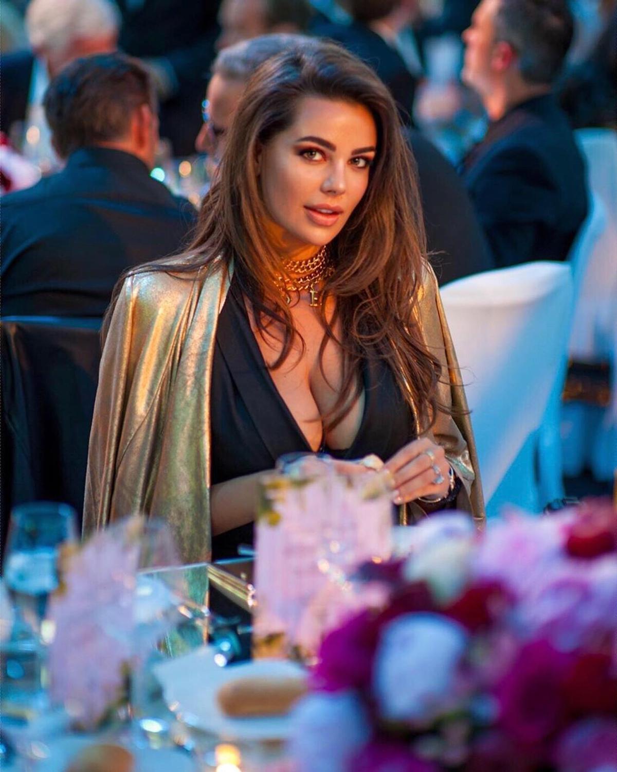 Nadine Mirada